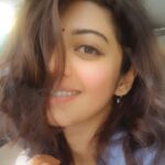 Pranitha Subhash Instagram - Messy hair and loving it 🤗