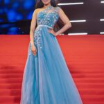 Pranitha Subhash Instagram - It was an absolute delight to represent the South Indian cinema at the fourth edition of IIFAM 2019 in Macao with @curly.tales @macaomoments & @kamiya_jani ! Here’s a glimpse from the red carpet 😊 👗: @vinetibolaki Styled by @harmann_kaur_2.0 #IIFAM2019 #WowMacao #CurlyTales