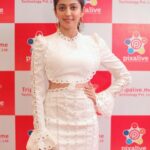 Pranitha Subhash Instagram - Happy to be associated with Pixalive as its brand ambassador. PIXALIVE is India's first stylish colorful trending and disappearing social network application with voice note feature . Do install it and support the make in India social network application. #Pixalive #Installindianpixalive Webiste:- www.pixalive.me Google Play Store URL:- https://play.google.com/store/apps/details?id=com.pixalive