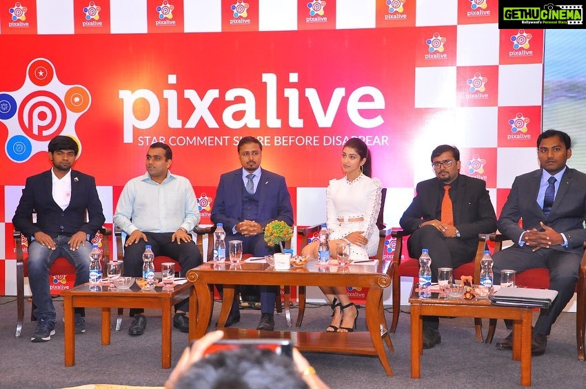 Pranitha Subhash Instagram - So happy to be part of the @pixalive family !! Looking forward to a great association. You can check out the website on the link mentioned below www.pixalive.me And you can download their app on Google play store https://play.google.com/store/apps/details?id=com.pixalive #Pixalive