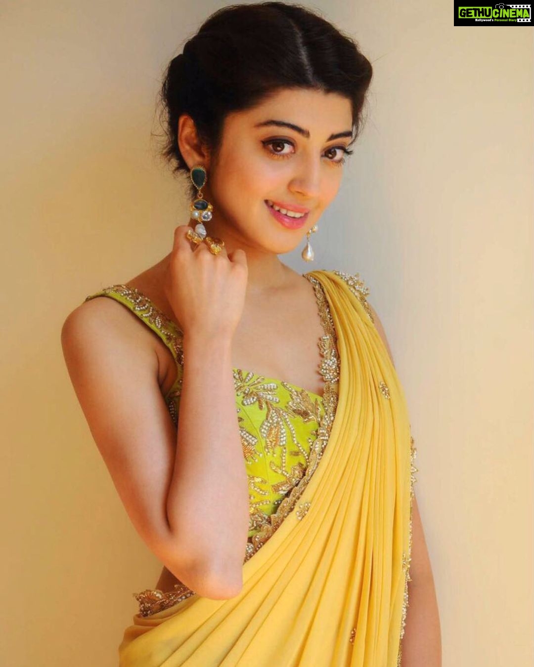 Pranitha Subhash Instagram - Eid Mubarak 🌙 #eidaladha #eidmubarak #eidadhamubarak q