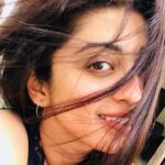 Pranitha Subhash Instagram - Wind in my hair 🎶