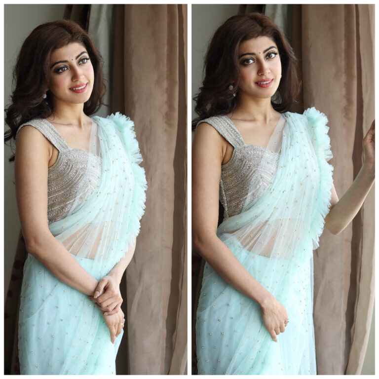 Pranitha Subhash Instagram - For a launch event yesterday Wearing this lovvvvly sari from @archithanarayanamofficial ❤️🌸 💄@gazalrawlyanimakeup 🤗🤗 📸 @i_ak_photographer 😍😍