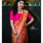 Pranitha Subhash Instagram - Yesterday for the Maggam Telangana Vastra show in support of hand looms . For @gubbarajyalakshmi n a lovely benaras sari .. #benarasi #sarees #fanlove #actress #telugu #kannada #southindian #benarasisaree #handloom #weavers #telangana #kannada #karnataka .. ❤️
