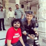 Premgi Amaren Instagram – During Mankatha shooting with THALA 😘😘😘