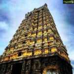 Premgi Amaren Instagram - Blessings to all from Ekambareswarar temple kanchipuram 🙏🙏🙏