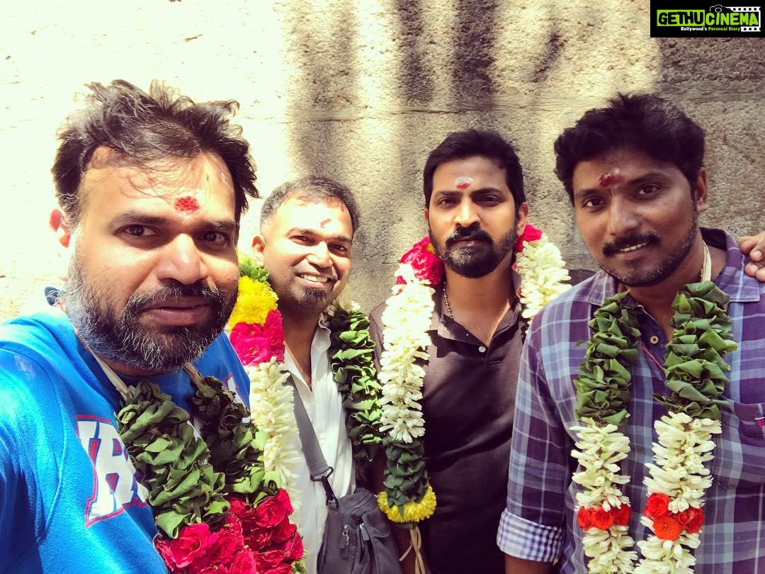 Premgi Amaren Instagram - Blessings to all from Thiruvanamalai 🙏