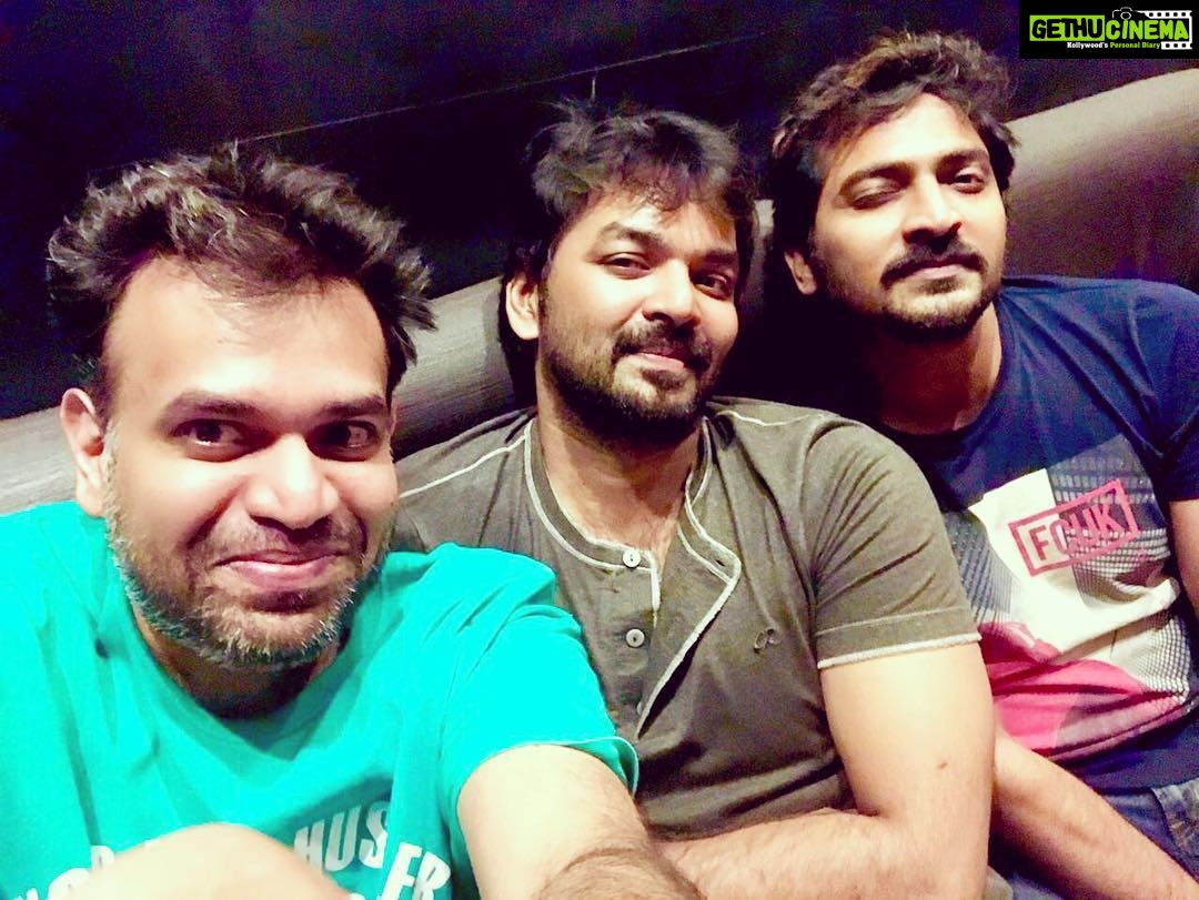 Premgi Amaren Instagram - Wednesday night fever πΊπ» GOA Part 2 πππ πΊπ»
