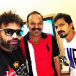 Premgi Amaren Instagram – Good morning to all from Dubai 🍻🍺