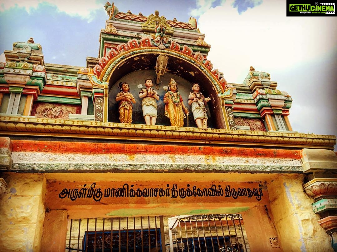 Premgi Amaren Instagram - Blessings to all from Manickavasagar s temple 🙏