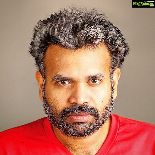 Premgi Amaren Instagram - My salt and pepper look for my next film Simba ⚪️⚫️