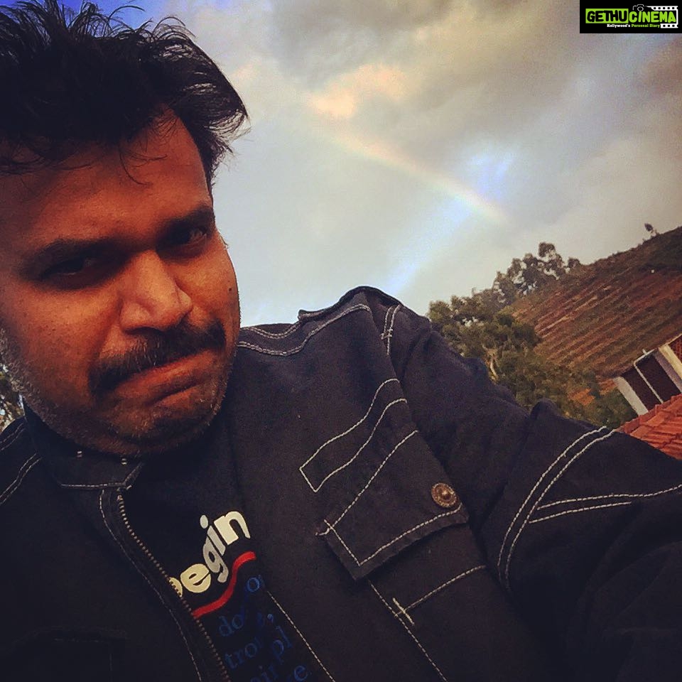Premgi Amaren Instagram - Hi to all from Kodaikanal 🌈⛅️☁️❄️☔️