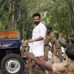 Prithviraj Sukumaran Instagram – #Kaduvakkunnel Kuruvachan #KADUVA @kaduvathefilm 🐅