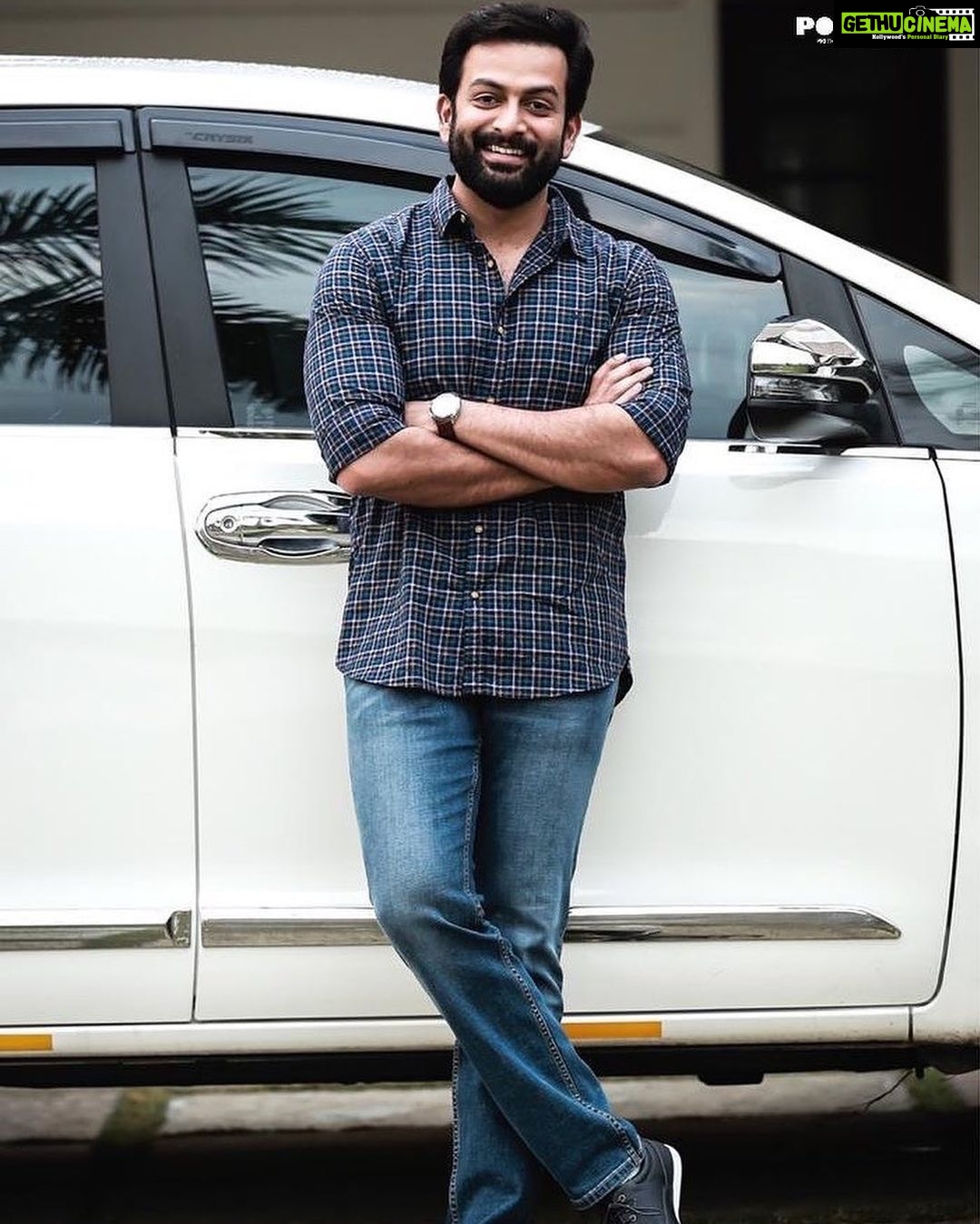 Prithviraj Sukumaran Instagram - #BrothersDay #Sept6 Trailer - https://youtu.be/AaxF_uN4iXM Nenjodu Vinaa Song - https://youtu.be/VB0L3ESnPi4 Chellam Chellam Song - https://youtu.be/OwjsLwUW-Cw @therealprithvi @poffactio @brothersdaymovie #OnamRelease #KalabhavanShajohn @prasanna_actor #prithvirajsukumaran #BrothersDay @prayagamartin @meet_miya @aishu__ @madonnasebastianofficial