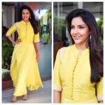 Priya Anand Instagram – #Kootathiloruthan Promotions in Trichy 
Styled By 💃 : @manasiaggarwal 
Wearing 👗: @dishadoshigandhi @6degreeplatform 
Jewellery 💎: @bedikanricha 
Shoes 👠: @stuartweitzman 
Make Up💄: @chetannyk5 
Hair 💇🏽 : @aruna.more