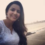 Priya Anand Instagram - Sunset Is Really The Most Beautiful Time Of Day! Shooting On #marinedrive For #Ezra #amchimumbai Our Last Day/Night #mixedemotions