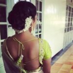 Priya Anand Instagram – Baby Girl @sitarasuresh s Wedding! #aditara2016 #mallipoo  #backinchennai #thingsthathappen When @shilpavummiti s Around!

#rawmango #amrapali