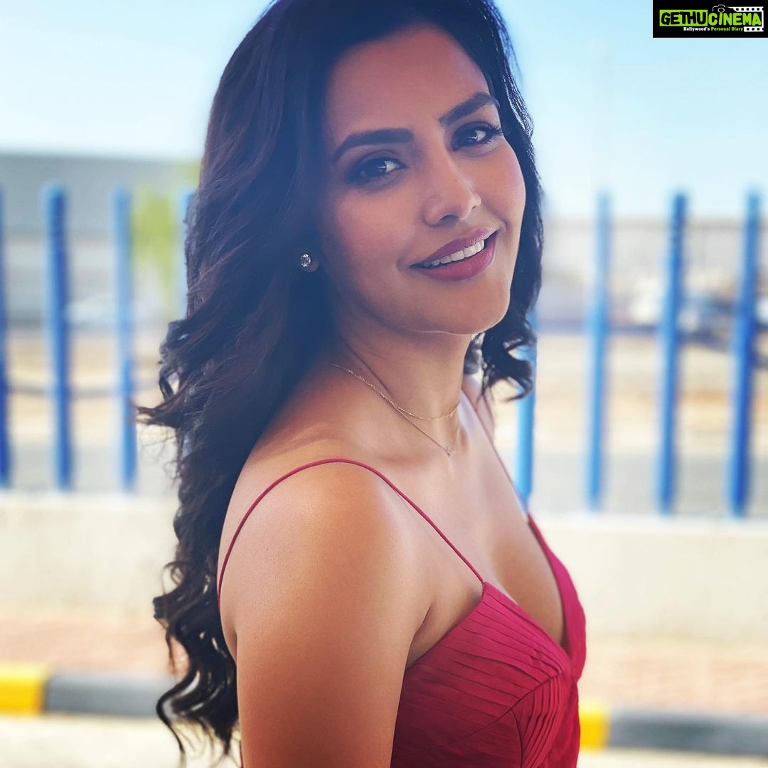 Priya Anand - 161.1K Likes - Most Liked Instagram Photos