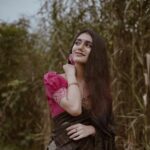 Priya Varrier Instagram - 🌷