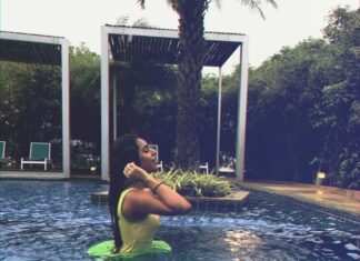 Priya Varrier Instagram - Water baby🧜🏻‍♀️