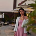 Priya Varrier Instagram - For @ritzmagazine MUH: @samson_lei Styling: @styledbysmiji Pc: @shafishakkeer Location: @novotelkochiinfopark