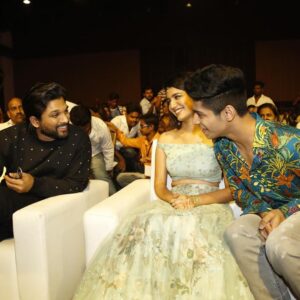 Priya Varrier Instagram - @alluarjunonline 💫