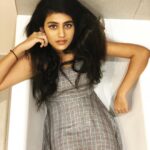 Priya Varrier Instagram - ❔