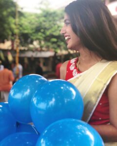 Priya Varrier Instagram - 🎈. Earrings: @streethopper.in