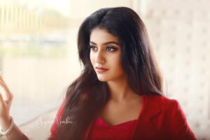 Priya Varrier Instagram - For Vanitha 🥀  Mua: @jaan_moni_das  Pc: @syam__babu styling: @arshiyanaina credits: @vanithaofficial