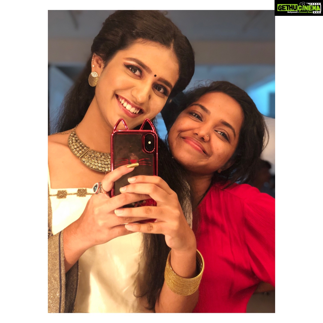 Priya Varrier - 678.7K Likes - You’re a sweetheart 💕 @joe_elize_joy ps:she’s an amazing stylist