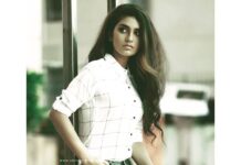 Priya Varrier Instagram - Inhale courage, Exhale fear.✨ Pc: @seny_p_arukattu