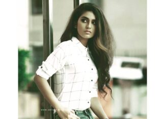 Priya Varrier Instagram - Inhale courage, Exhale fear.✨ Pc: @seny_p_arukattu