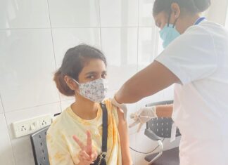 Priya Varrier Instagram - 💉✅ Swipe➡️ #vaccinationdone✔️