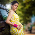 Priyamani Instagram - We are back with a brand new season....💃🏻💃🏻💃🏻💃🏻Thank you my darlingest louuuuuuu @mehekshetty for styling me soooo well in this gorgeous saree by @being_a_designer_ ❤️❤️..thank you @akalpa_by_harshitha for these beautiful earrings❤️❤️..pictures courtesy my favourite @sandeepgudalaphotography ❤️❤️..thank you my darling @makeupby_yadhu for always making me look soooo good❤️❤️love you sooo much always ❤️..thank you @shobhahawale for patiently doing my hairstyle so well for all these years ❤️❤️..assisted by @kakarla.p 🤗🤗🤗!! #dhee13 #kingsvsqueens #dontmissout‼️ #etv