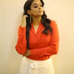 Priyamani Instagram – Thank you my louuuuu @mehekshetty for styling me soooo well in this top by @sheinofficial and pants by @koovsfashion !! ❤️❤️❤️❤️ earrings by @accessorizeindiaofficial !! Pictures courtesy @funny_clickx !! Makeup and hairstyle by my favourites @pradeep_makeup and @shobhahawale ❤️❤️ !! #etv #dheechampions #dontmissit #lovemyjob