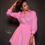 Priyamani Instagram - In a world full of trends ….I want to remain a classic Dress : @zara Styling: @mehekshetty ❤️❤️ Pictures: @v_capturesphotography HMU : @pradeep_makeup @shobhahawale Personal assistant : @kakarla.p #etv #kingsvsqueens #loveyourself #dontmissout‼️