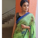Priyamani Instagram - Wearing this gorgeous saree by @aanunobby !!! Makeup by @renjurenjimar and hairstyle by @vijilmakeupartist ❤️❤️ pictures courtesy @renjurenjimar ! #dancekeraladance #zeekeralam #lovewhatido #saree_love # Chithranjali Studio, Thiruvanandapuram