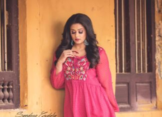 Priyamani Instagram - My louuuuu @mehekshetty thank you for styling me in this super cute frock!!❤️❤️❤️ pictures courtesy the awesome @sandeepgudalaphotography ❤️ makeup and hairstyle by @pradeep_makeup and @shobhahawale #etv #dheejodi #dontmissout #happynewyear2019