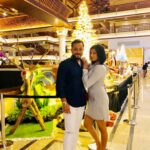 Priyamani Instagram - Happy new year from us to you all!! Happy 2019🥂🍾💥🌟 .. live, laugh and celebrate 🎊 as I am doing with my one and only @mustufaraj1 ❤️❤️ The Westin Resort Nusa Dua, Bali