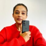 Priyamani Instagram – OnePlus community is celebrating 8 years of being bold & boundless. Get the best offers on all OnePlus products when you shop from a OnePlus Experience Store near you.

#BeingBoldAndBoundless #8YearsofOnePlus
#Ad

 @oneplus_india