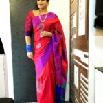 Priyamani Instagram - Thank u my louuuu @mehekshetty for styling me so well in yet another gorgeous @mahitha_prasad saree!! #pongalspecial #dancejodidanceseason2 #lovemyjob #zeetamil
