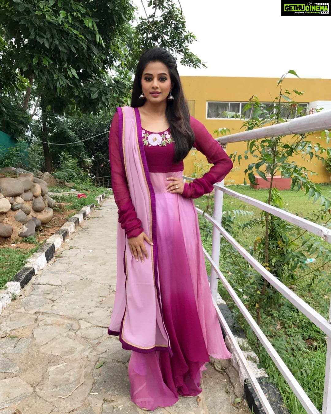 Priyamani Instagram - Thank u @trishaduttadesign for this super awesome  Anarkali salwar and @vagabondbyjaanvichowhan for styling me so well!!makeup  by @pradeep_makeup and hairstyle by @shobhahawale!! You two are the  best!!💋💋💋💋💋 #Dhee10 #Etv# -