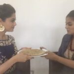 Priyamani Instagram – This is what @mamtamohan and me do when they break for lunch!!!FIGHT!!!🤣🤣🤣🤣🤣❤️😘#d4#fun#crazygals# boomerang courtesy @99neerav_