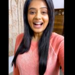 Priyamani Instagram – Guys, Onam is here and I’m super excited for it! By now we are used to celebrating festivals online and just like last year – I’m not going to let anything come in the way of my Onam celebrations. Whether it’s the Sadya, Pookalam or getting ready with my favourite Onam hairstyle, I’m going to make the celebrations really beautiful. And when it comes to my favourite Onam look, well, I did #ColourForOnam with Godrej Expert Rich Crème Hair Colour. Now, it’s your turn.
#GodrejExpertRichCreme #HairColour #ColourAtHome