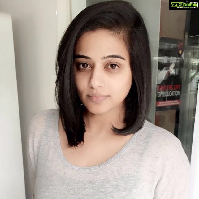 Priyamani Instagram - Thank u bae @mustufaraj for literally "forcing" me to cut my hair short!!!Loving my new hairstyle!!!50 brownie points for u!!😘😘😍😍😍..loving my new "Bob"