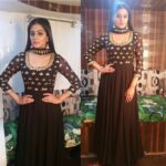 Priyamani Instagram - Wearing this beautiful black floor length Anarkali salwar designed by @eshakoul_official and styled by my ever so awesome @mehekshetty for the launch of #DancingStar3 #colourskannada #