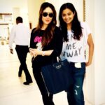 Priyamani Instagram – #fan moment#one of my fav actress#kareenakapoorkhan in Muscat#😍😍 Hormuz Grand Hotel