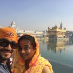 Priyamani Instagram - At the golden temple yesterday morning!!!what an awesome Darshan!thank u so much my everything @mustufaraj ..😘😘😘fab start to the new year