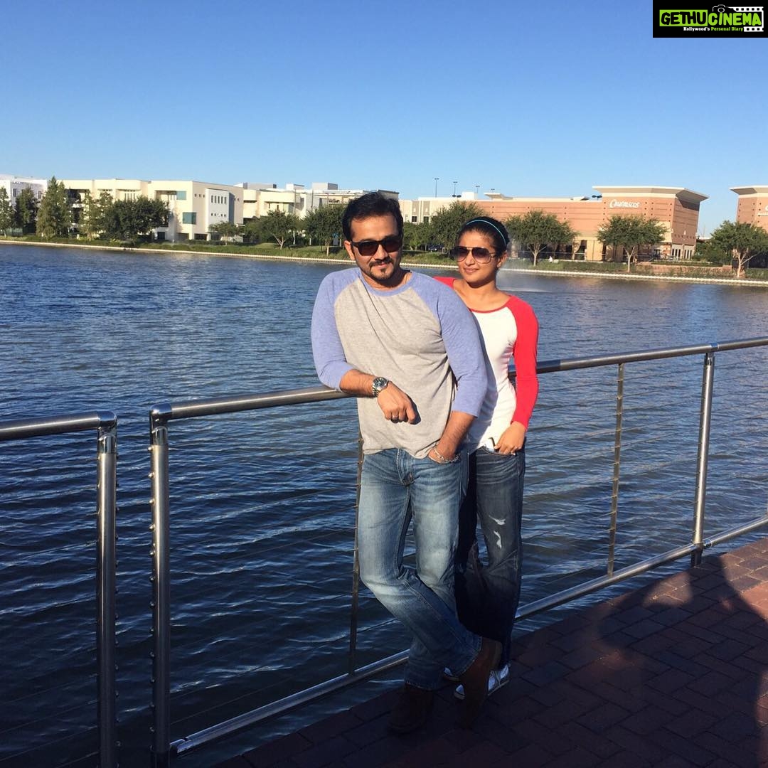 Priyamani Instagram - With my absolute fav @mustufaraj and a picturesque backdrop! Hyatt Place Houston/Sugar Land