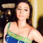Priyamani Instagram - #kolorsshoot#chokidhaani#makeupcourtesy#nickyrajani#loveit#nofilter#